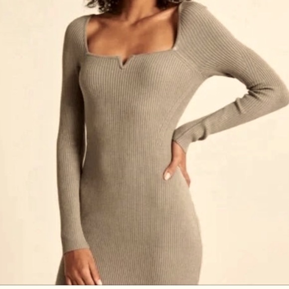 Abercrombie & Fitch Dresses & Skirts - Abercrombie and Fitch Taupe Ribbed Notch-Neck Mini
Sweater Dress sz. S